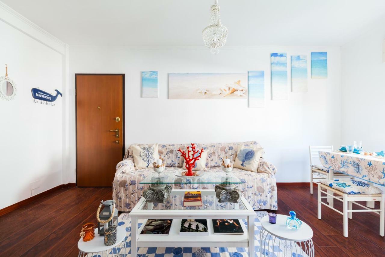Titty Beach House Santa Marinella Exteriör bild